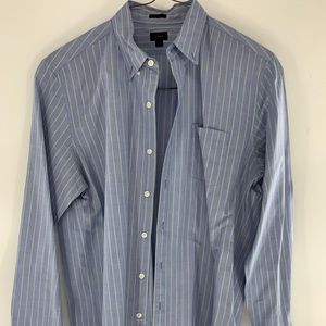 Mens J Crew Slim Fit Size L Button Down shirt light blue with green stripe
